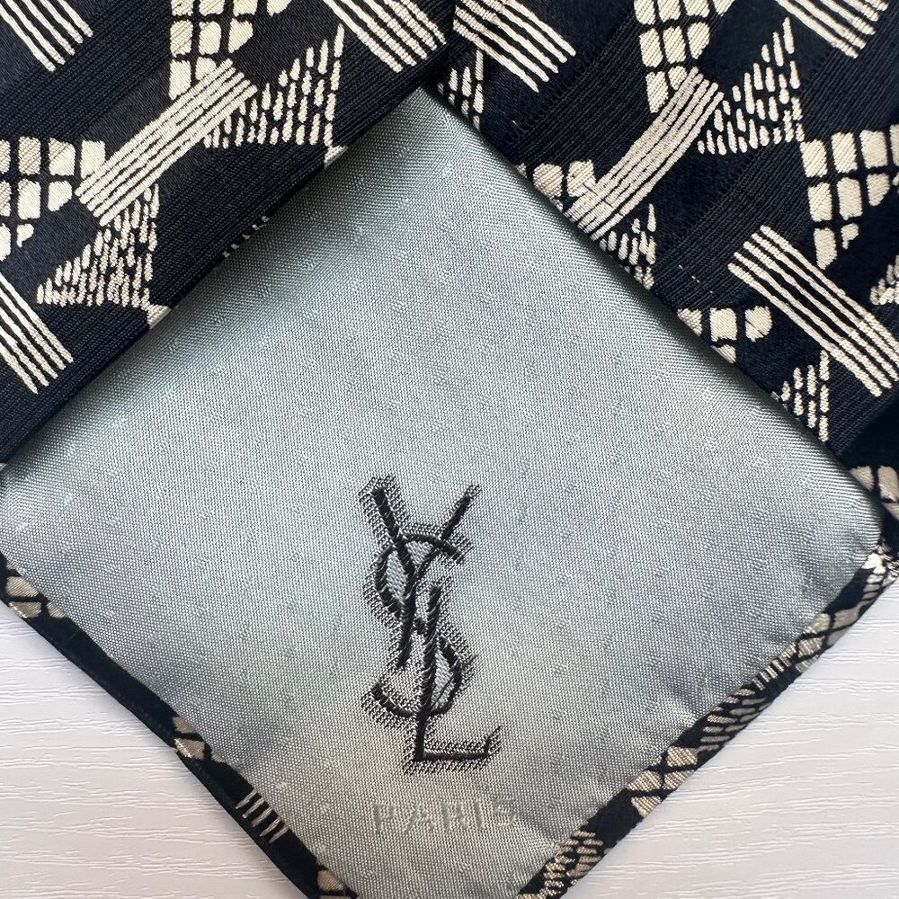 YSL Yves Saint Laurent Paris Neck Tie 100% Silk 70s Vintage